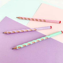 Încarcă imaginea în vizualizatorul Galerie, Creioane grafit Stabilo EasyGraph HB pt dreptaci 2 buc/set roz pastelat Creioane grafit Stabilo 
